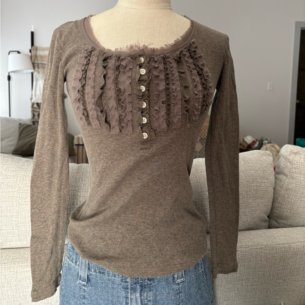 Banana Republic Taupe Long Sleeve Ruffle Tee